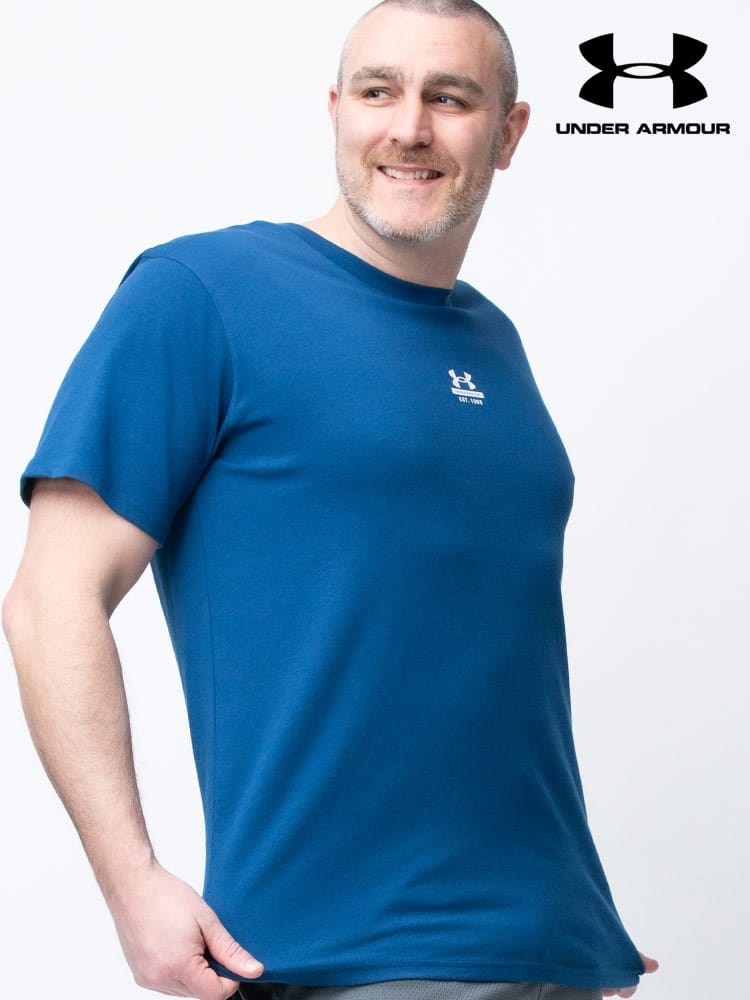 大きいサイズ メンズ UNDER ARMOUR (アンダーアーマー) 日本規格 LOOSE バックプリント クルーネック 半袖 Tシャツ HW CHARGED COTTON SS 1