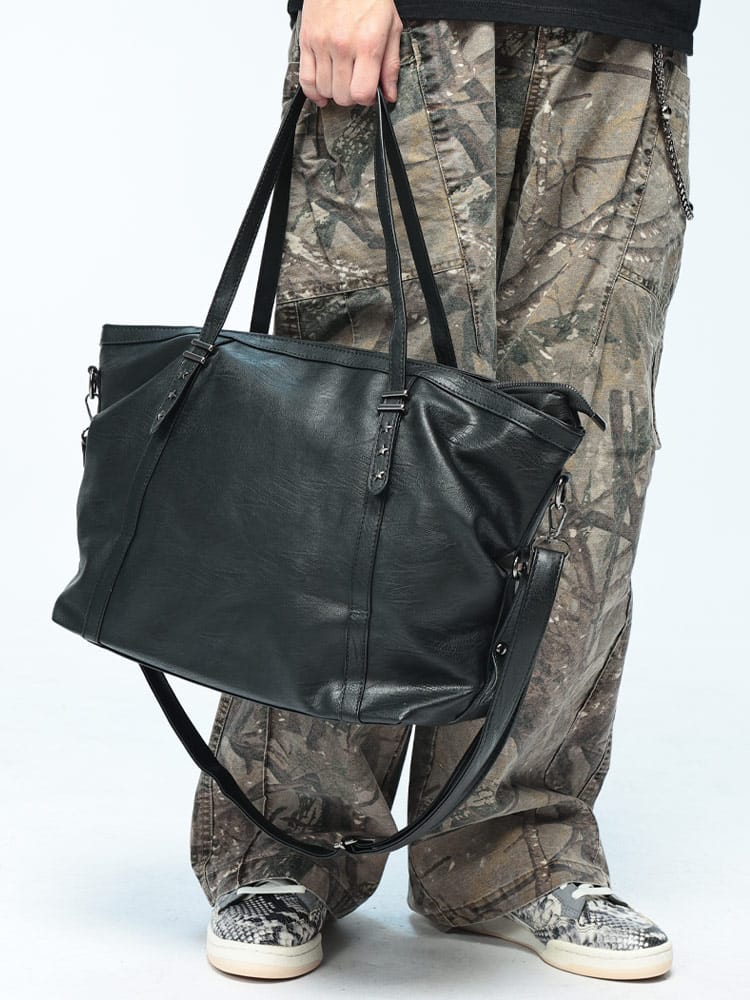 WOODEN DOLL (ウッディンドール) スタッズ装飾 合成皮革 2WAYボストンバッグ