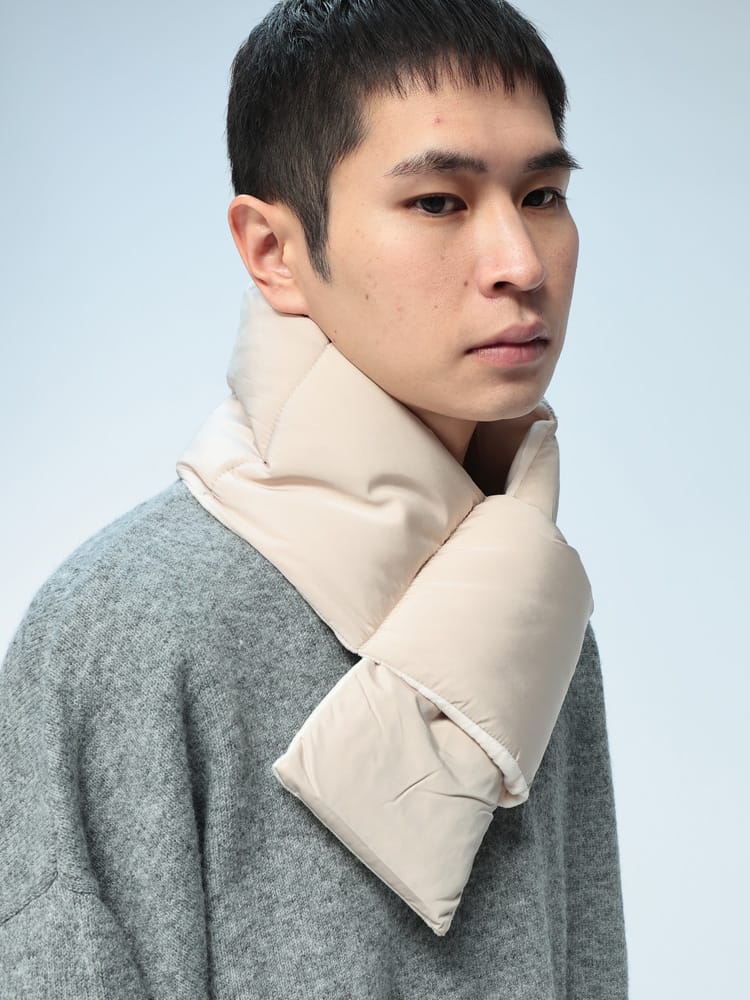 WOODEN DOLL (ウッディンドール) 無地 中綿入り マフラー