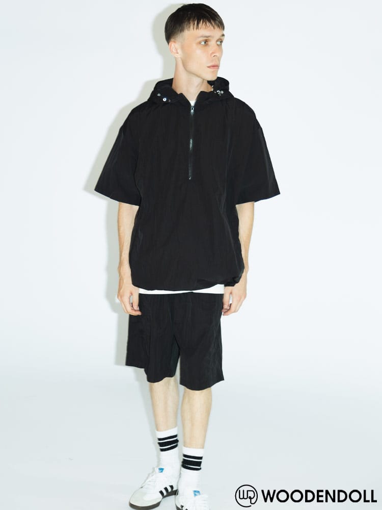 WOODENDOLL (ウッディンドール) ナイロン 無地 ハーフジップ 半袖 パーカー×ポケット付き ショートパンツ セットアップ PO233