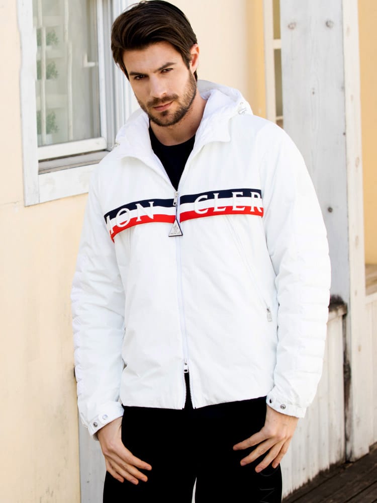 モンクレール メンズ ライトダウン MONCLER ライン ロゴワッペン フード フルジップ ダウンブルゾン ダウンジャケット 白 トリコロール OLARGUES MCOLARGUES1