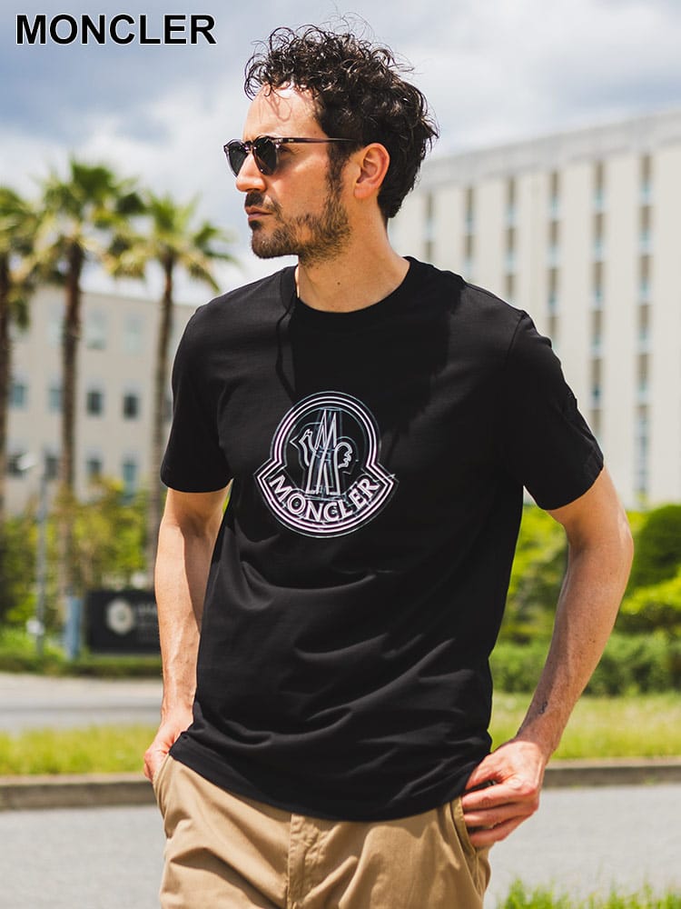 MONCLER (モンクレール) ビッグワッペンプリント クルーネック 半袖 T 