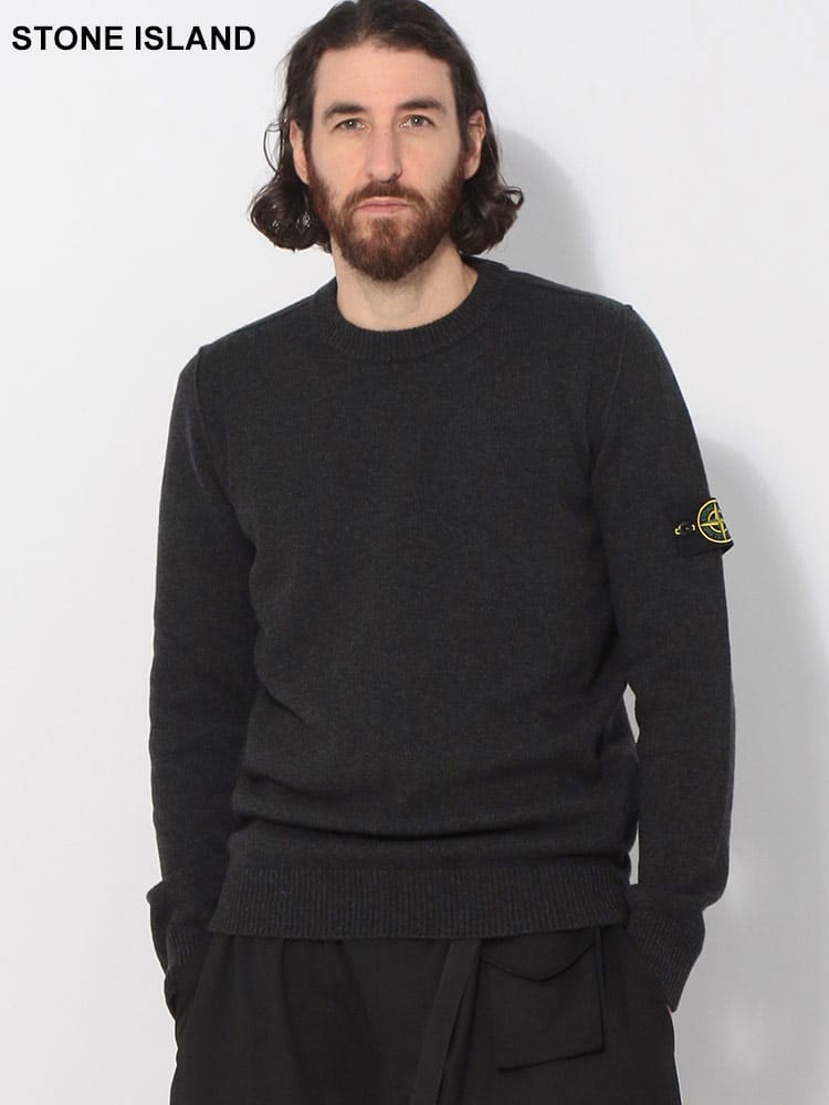 STONE ISLAND (ストーンアイランド) 袖ロゴ クルーネック 長袖 ニット SI8115508A3 メンズ