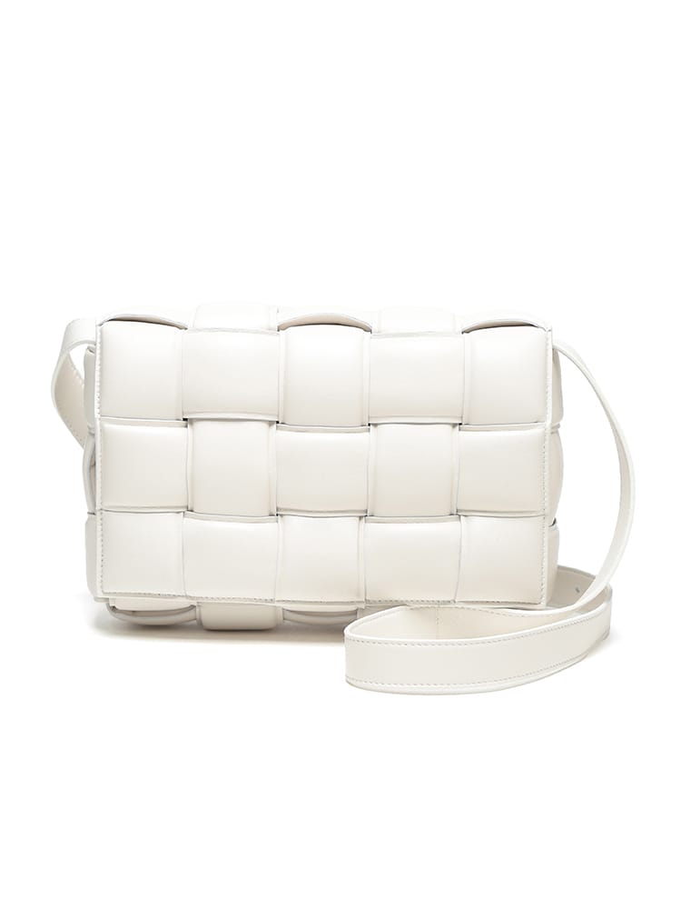 BOTTEGA VENETA (ボッテガ・ヴェネタ) イントレチャートレザー パデッド カセット クロスボディバッグ BVL591970VCQR1W レディース