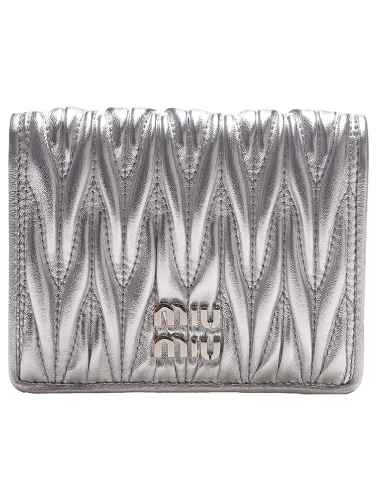 MIU MIU (ミュウミュウ) ロゴ マテラッセレザー 二つ折り財布 レディース