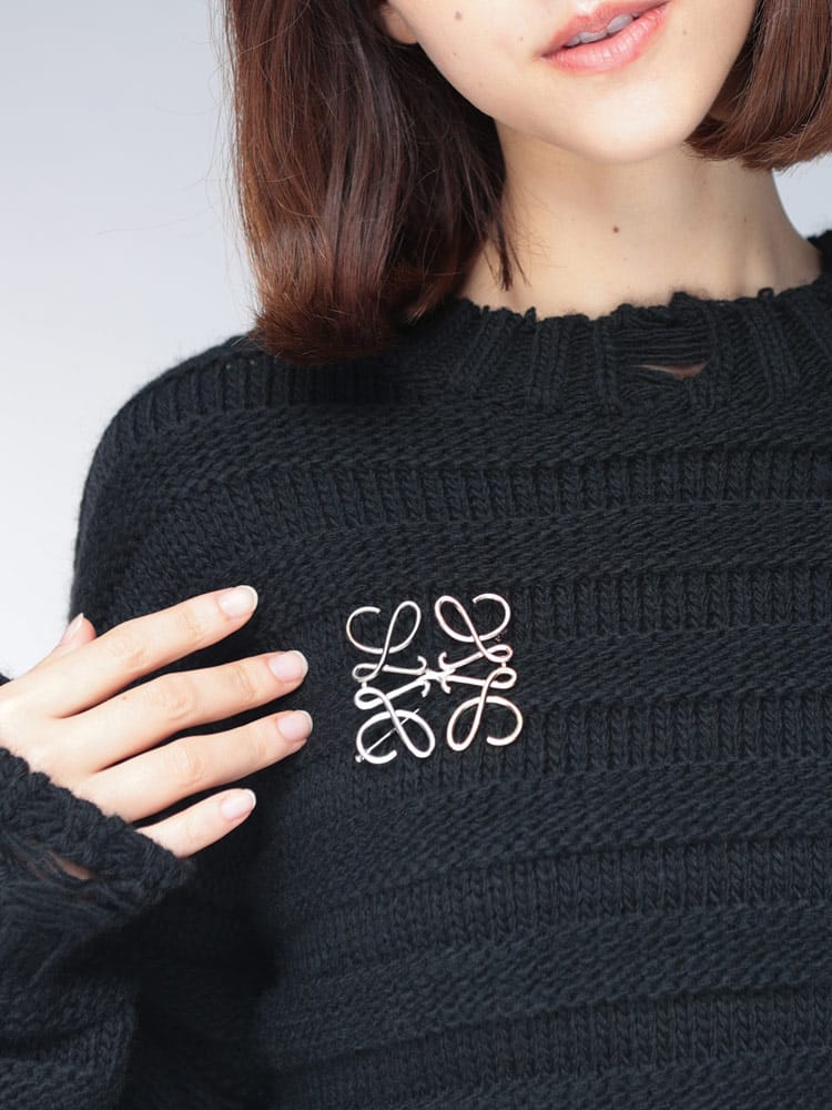 LOEWE (ロエベ) アナグラム ブローチ (メタル) LELJ000245X10 レディース