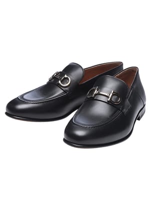 Salvatore Ferragamo (サルヴァトーレ・フェラガモ) - レザーシューズ 