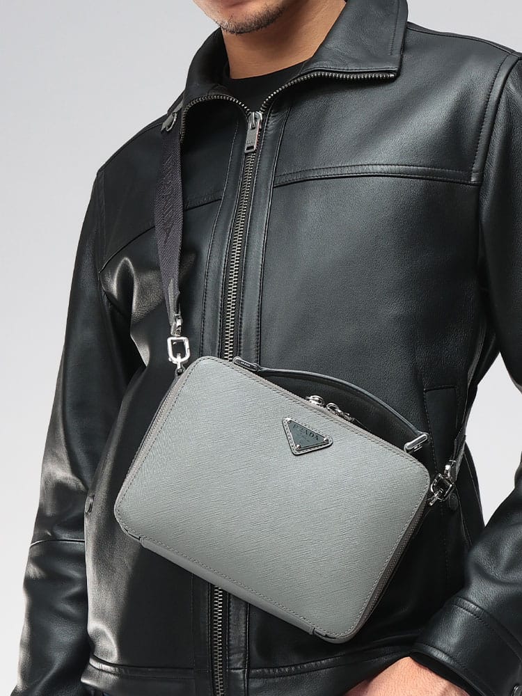 PRADA (プラダ) 2WAY ブリック サフィアーノレザー ショルダーバッグ ミニバッグ セカンドバッグ PR2VH069VYMI メンズ