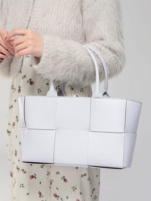 BOTTEGA VENETA (ボッテガ・ヴェネタ) イントレチャート レザー ベルト 