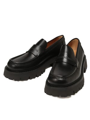Salvatore Ferragamo (サルヴァトーレ・フェラガモ) - レザーシューズ 