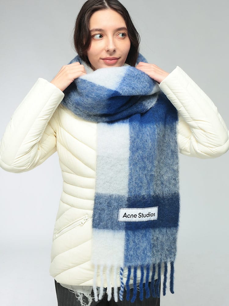 Acne Studios (アクネストゥディオズ) レディース マフラー モヘア混 チェック フリンジ ACLCA0084