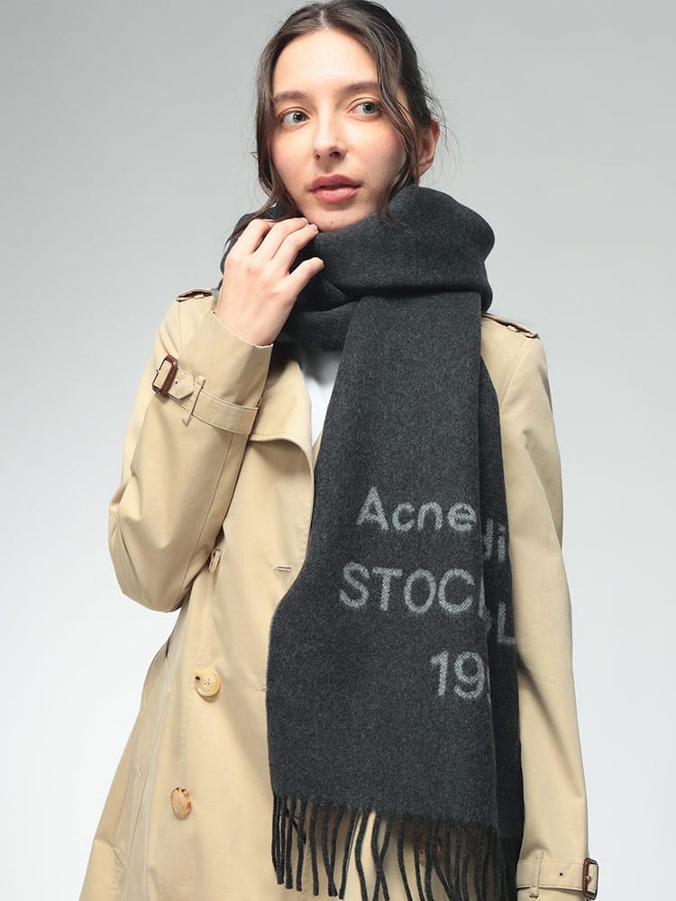 Acne Studios (アクネストゥディオズ) レディース マフラー ウール100％ ロゴ フリンジ ACLCA0398