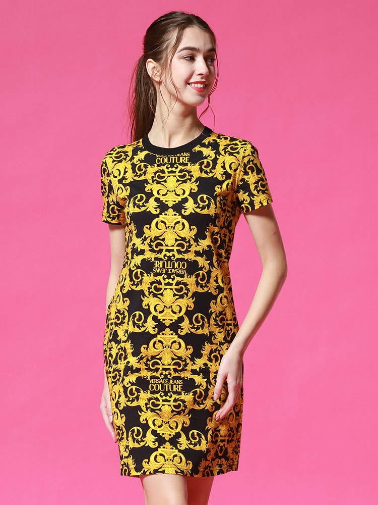 VERSACE JEANS COUTURE (ヴェルサーチェ ジーンズクチュール) バロックプリント クルーネック 半袖 Tシャツ ワンピース VCLD2HWA401
