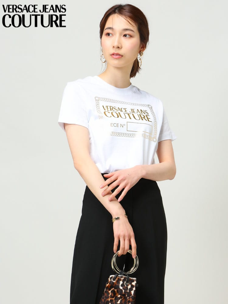 ヴェルサーチェ ジーンズクチュール レディース Tシャツ VERSACE JEANS COUTURE ブランド ロゴ 箔BOXロゴ  半袖 大きいサイズ VCL72HAHT17 ヴェルサーチ