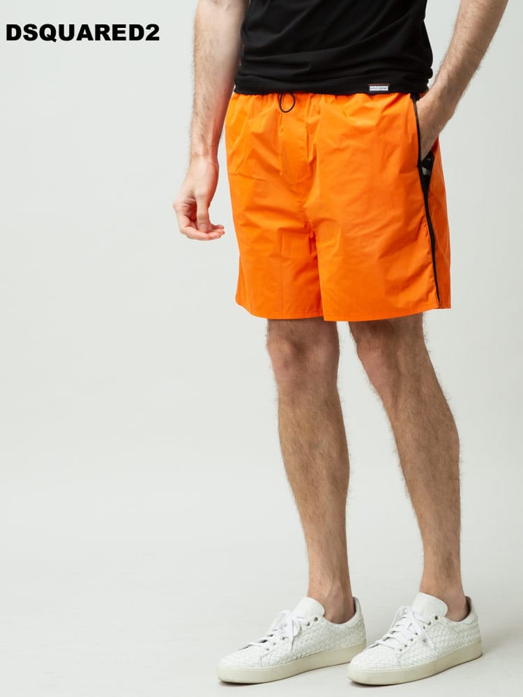 DSQUARED2 ディースクエアード メンズ ショートパンツ 水陸両用 スリット ロゴ プリント 水着 ブランド D2D7B6R404