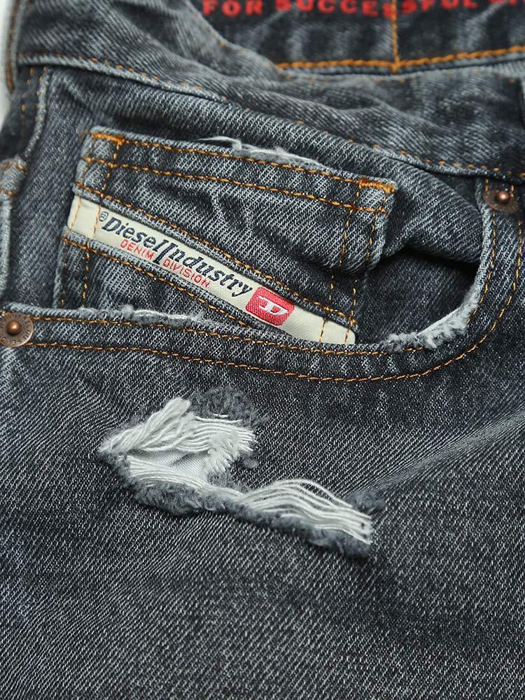 DIESEL（ディーゼル）の「Diesel Fayza Low Waist Relaxed Boyfriend 