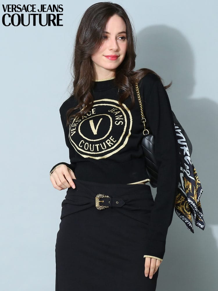 ヴェルサーチェ ジーンズクチュール レディース ニット VERSACE JEANS COUTURE ブランド トップス セーター ハイネック ショート丈 VCL73HAFM21