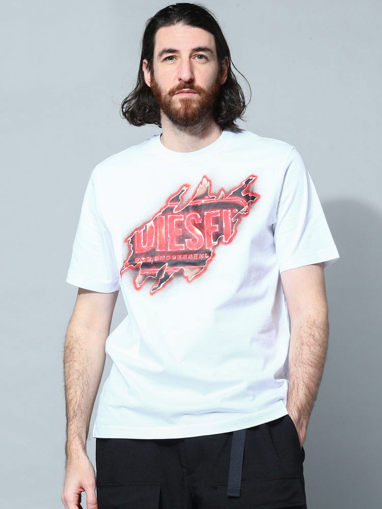 DIESEL (ディーゼル) グラフィックロゴ クルーネック 半袖 Tシャツ 