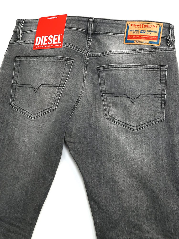 DIESEL (ディーゼル) ボタンフライ ジーンズ D-LUSTER DSSID90BJAX 