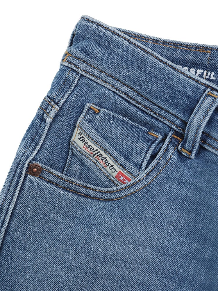 DIESEL（ディーゼル）の「DIESEL SS21 レディース スリム インディゴ  