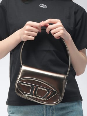 DIESEL (ディーゼル) レザー Dロゴ 2WAY ハンドバッグ 1DR M 