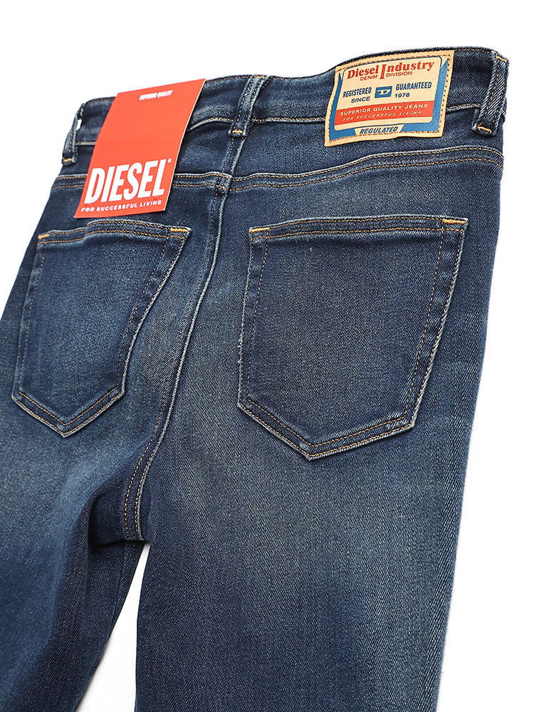 DIESEL (ディーゼル) スーパースキニー ジーンズ デニム パンツ DSLA0359709J11 レディース【サカゼン公式通販】