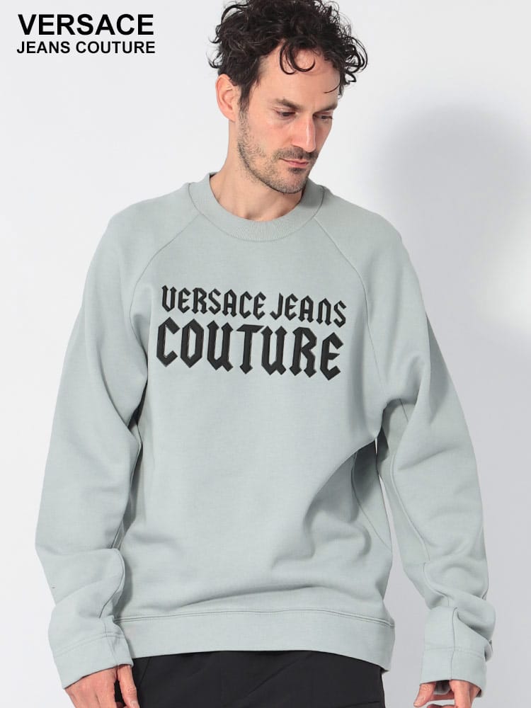 VERSACE JEANS COUTURE (ヴェルサーチェ ジーンズ クチュール) 裏起毛 ゴシックロゴ クルーネック トレーナー VC77GAIL01 メンズ