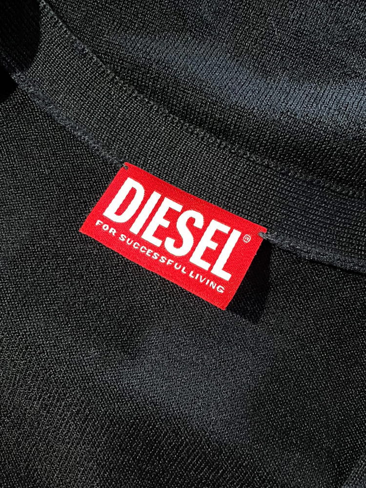 DIESEL (ディーゼル) ウール 胸ロゴ カーディガン DSLA174990DCCH 