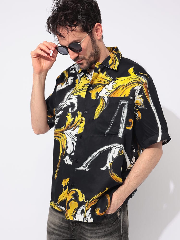 VERSACE JEANS COUTURE (ヴェルサーチェ ジーンズ クチュール) 総柄プリント 半袖 シャツ VC78GAL2B0 メンズ