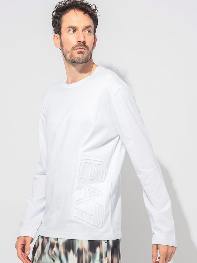 EMPORIO ARMANI (エンポリオアルマーニ) エンボスロゴ クルーネック 長袖 Tシャツ メンズ