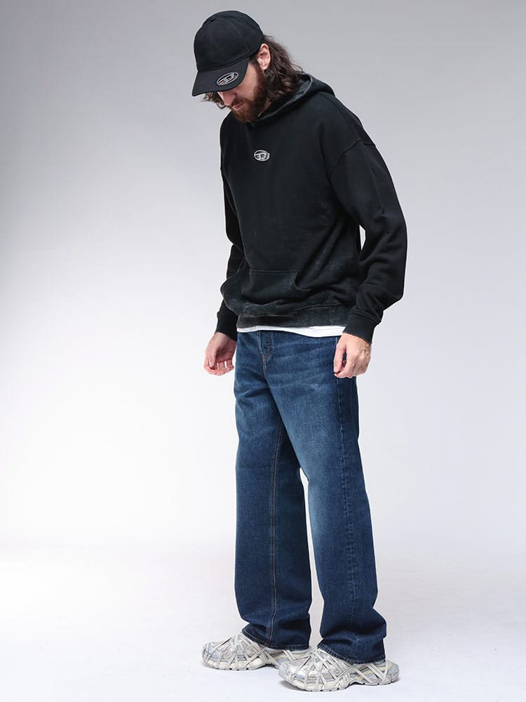 DIESEL (ディーゼル) メタルオーバルD ムラ染め リラックスフィット 