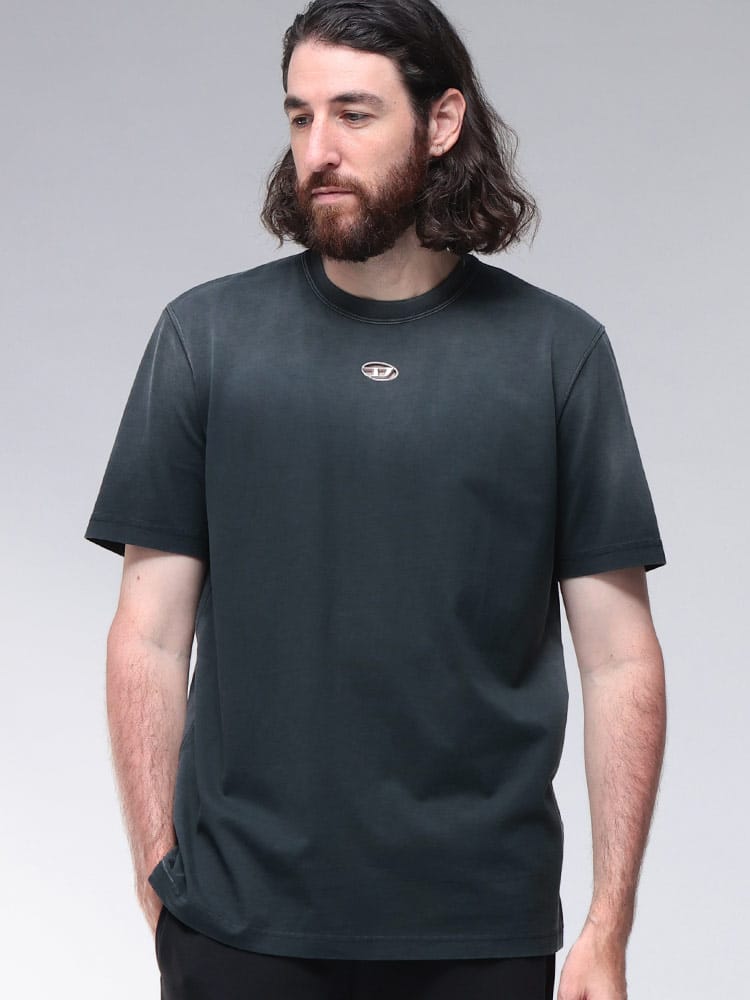 DIESEL (ディーゼル) メタルオーバルD ランダムブリーチスプレー加工 