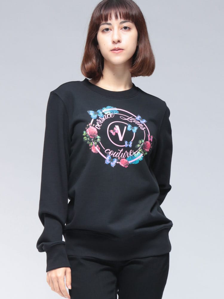 VERSACE JEANS COUTURE (ヴェルサーチェ ジーンズ クチュール) Vエンブレム BUTTERFRY クルーネック スウェットシャツ VCL79HAIP01 レディース