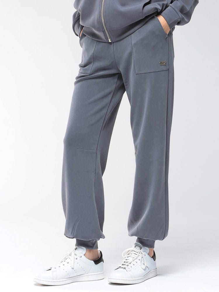 EMPORIO ARMANI (エンポリオアルマーニ) EA7 ワンポイント リラックス パンツ EA7LW193AF12643 レディース