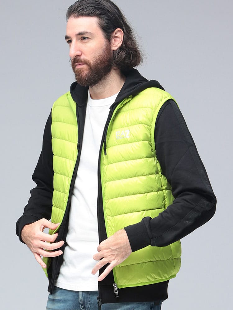 EMPORIO ARMANI (エンポリオアルマーニ) ワンポイント フルジップ ライトダウン ベスト EA78NPQ06PNGPZ メンズ