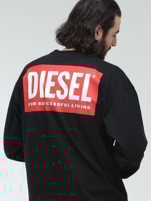 DIESEL (ディーゼル) ロゴ バックBOXロゴ プリント クルーネック 長袖 コットン Tシャツ DSA200370EPCA メンズ