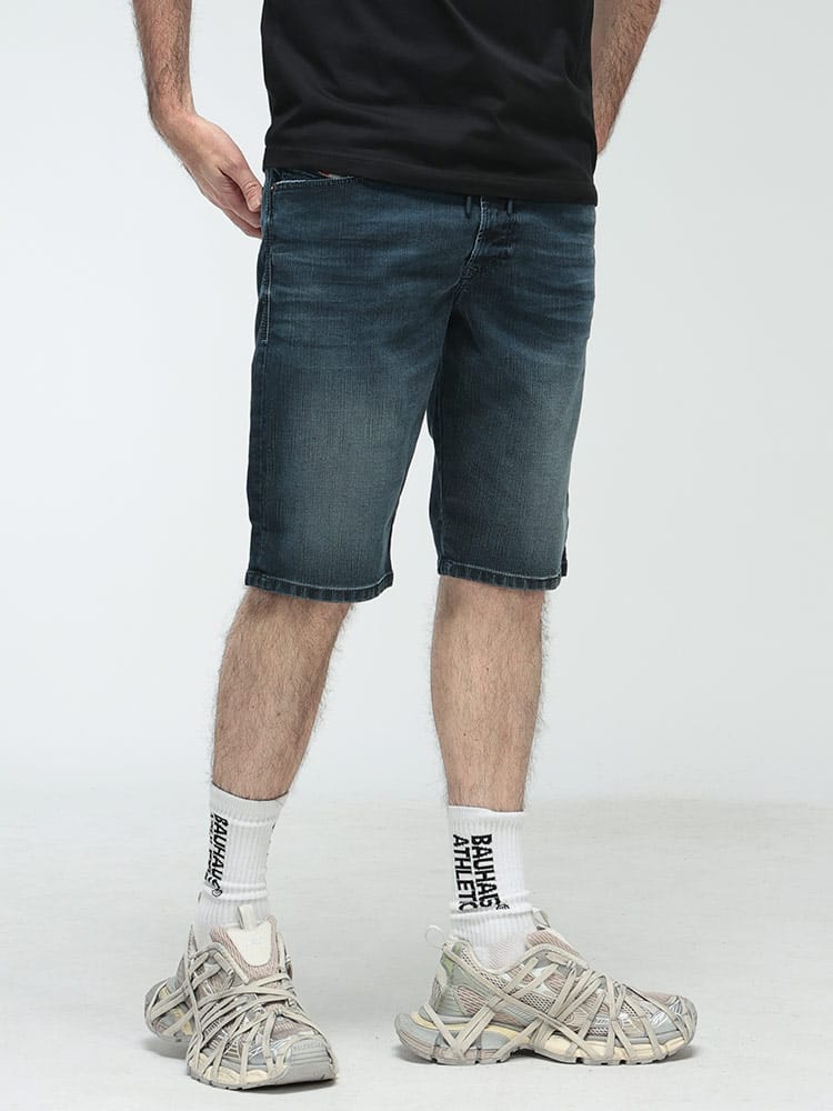 DIESEL (ディーゼル) ロゴ デニム ジップフライ ウエストコード ジョグジーンズ ショートパンツ JOGG D-KROOLEY DSA1271709N65 メンズ