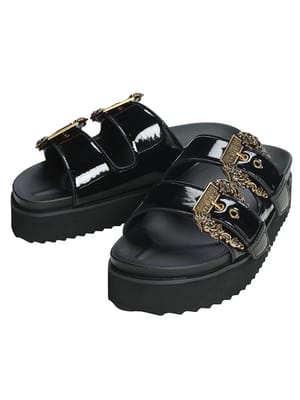 VERSACE JEANS COUTURE (ヴェルサーチェ ジーンズ クチュール) レディース サンダル バロックバックル ストラップ 厚底サンダル VCL80VA3SM1