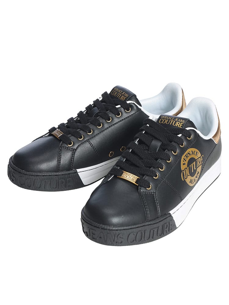 VERSACE JEANS COUTURE (ヴェルサーチェ ジーンズ クチュール) メンズ スニーカー ロゴ プリント ローカット シューズ VC80YA3SK1
