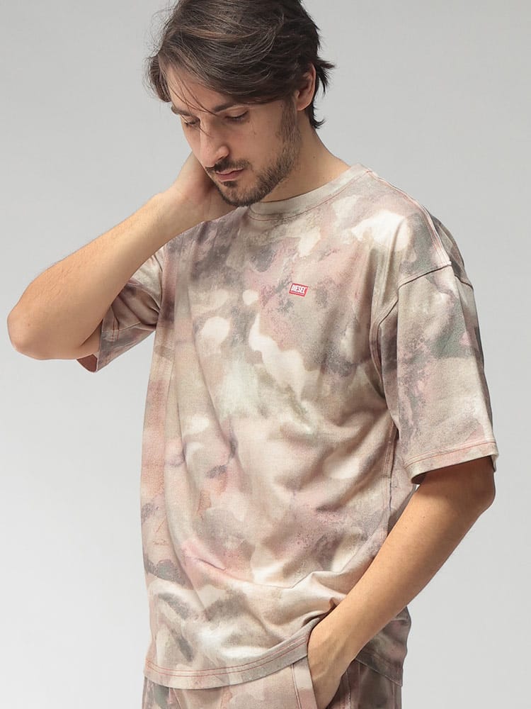 DIESEL (ディーゼル) メンズ Tシャツ 半袖 迷彩柄 ワンポイント クルー 