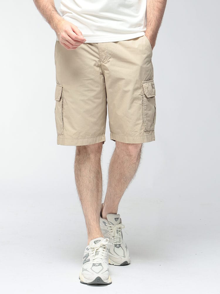 EMPORIO ARMANI (エンポリオアルマーニ) メンズ スイム カーゴ パンツ ワンポイントイーグルロゴ バーミューダカーゴショーツ EASEM592AF20428