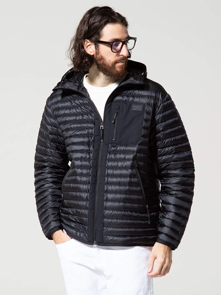 BURBERRY (バーバリー) フード フルジップ ライトダウン ジャケット BB8041194 ブランド