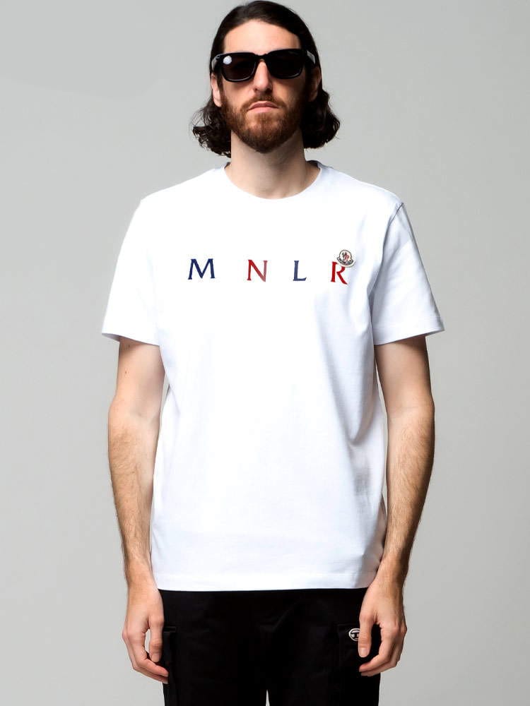 MONCLER (モンクレール) フロントロゴ クルーネック 半袖 Tシャツ MC8C000438390T