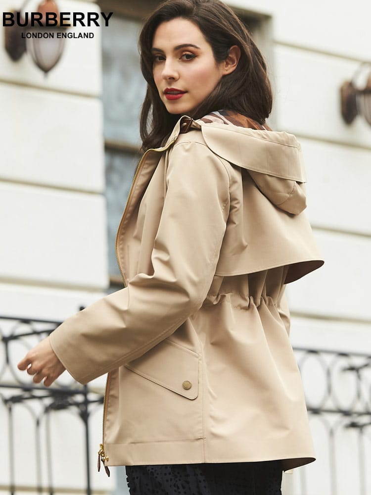 BURBERRY (バーバリー) レディース コート フード裏チェック 軽量 フルジップ ジャケット BBL8048712  リラックスフィット ブランド