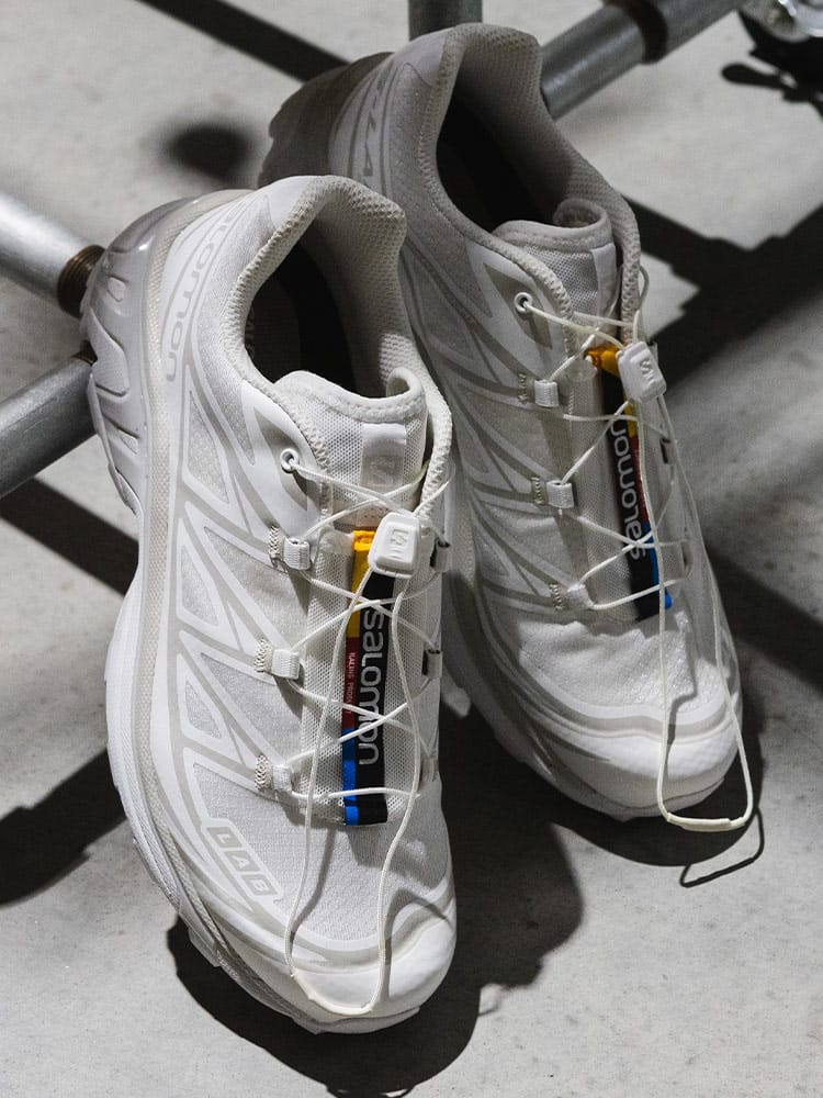 SALOMON (サロモン) 軽量 耐摩耗 TPU×メッシュアッパー ローカットスニーカー XT6 SOL41252900XT6 メンズ