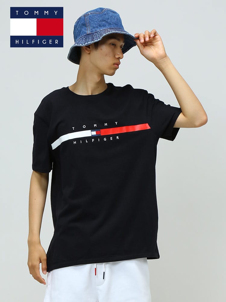 TOMMY HILFIGER (トミーヒルフィガー) ラインロゴ クルーネック 半袖 Tシャツ FLAG STRIPE TEE