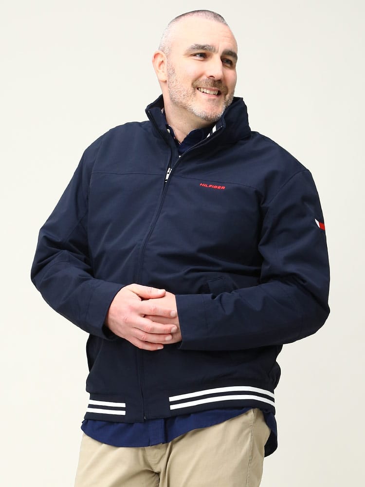 大きいサイズ メンズ TOMMY HILFIGER (トミーヒルフィガー) フード収納 裏メッシュ フルジップ ジャケット