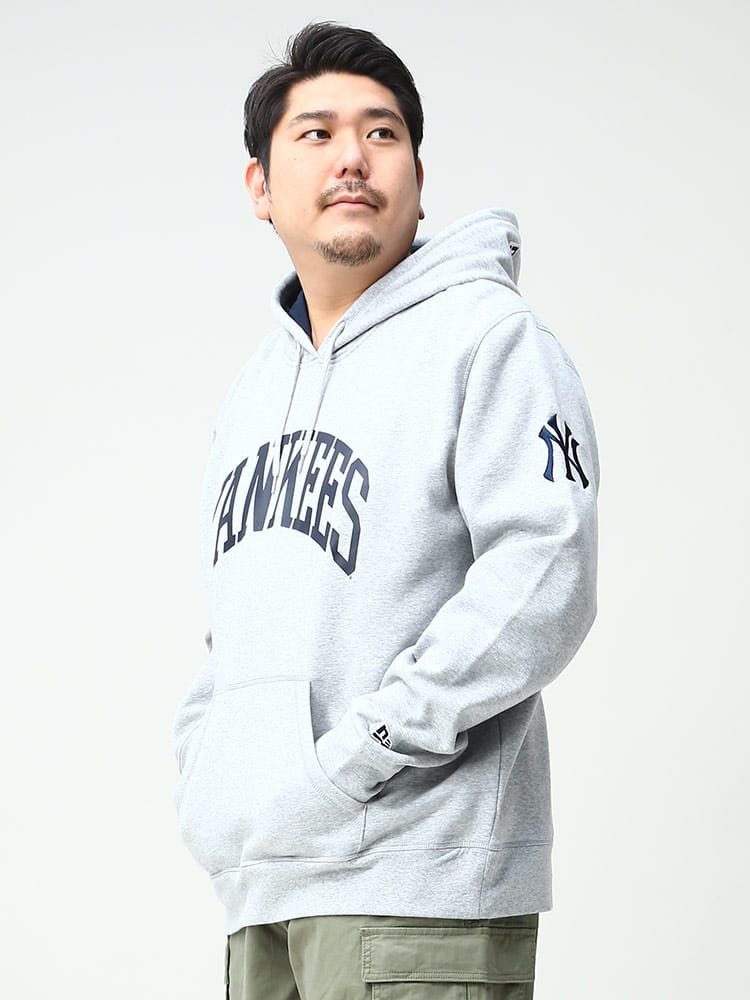 大きいサイズ メンズ NEW ERA (ニューエラ) 裏起毛 プリント プルオーバー パーカー