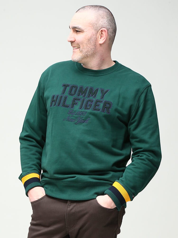 在庫処分 返品交換不可 TOMMY HILFIGER トミーヒルフィガー サガラロゴ クルーネック トレーナー SLATER GRAPHIC CREW 大きいサイズ メンズ