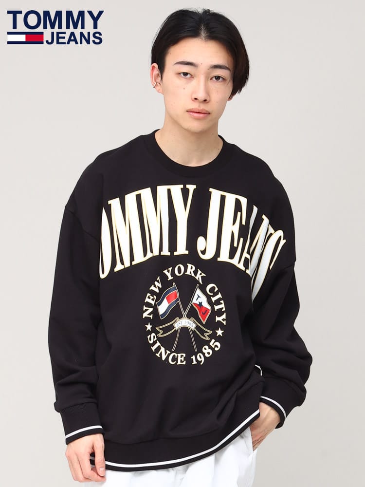 TOMMY JEANS (トミージーンズ) 裏毛 プリント クルーネック トレーナー 